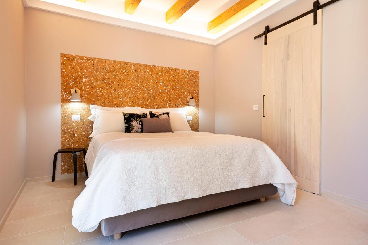 La Via Rooms And Terrace Όλμπια Εξωτερικό φωτογραφία
